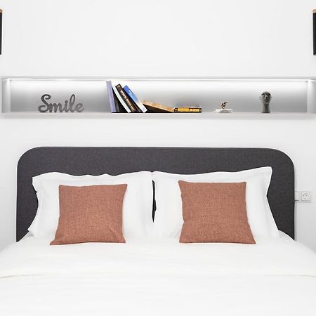 Andos Cozy & Luxury Upgraded Apartments Aten Exteriör bild