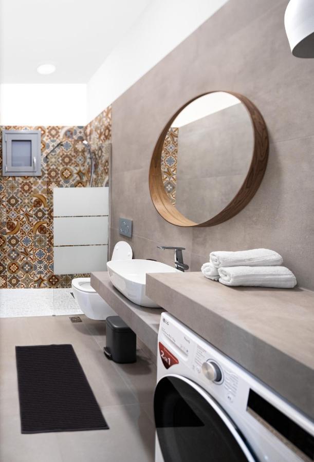 Andos Cozy & Luxury Upgraded Apartments Aten Exteriör bild